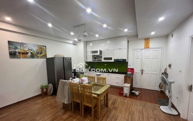 Chung cư Res 11, Lạc Long Quân, P7,  Q11: 3p ngủ, Nội thất, 14tr/th, 115m2