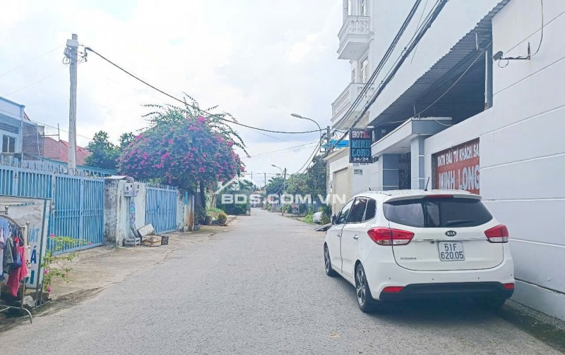 Bán đất tặng nhà 7.5x20m mặt tiền TL49, Thạnh Lộc kinh doanh đa ngành