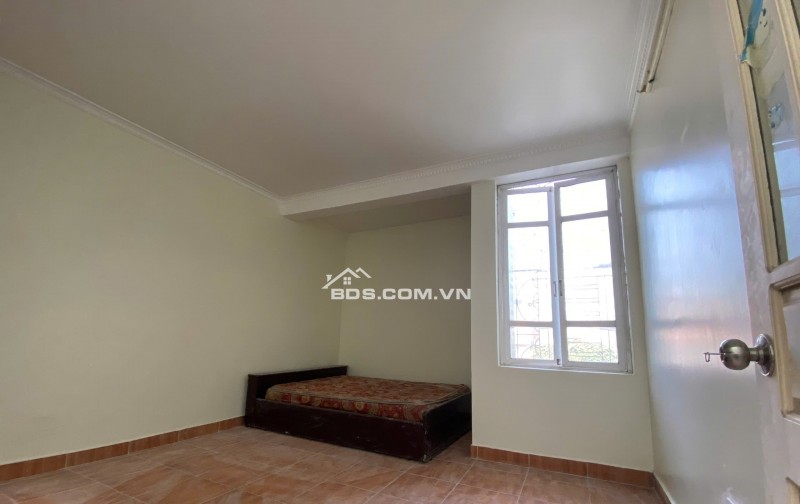 Chính chủ bán nhà 4 tầng, vị trí đẹp ngay trung tâm quận Ngô Quyền. LH:0983886166
