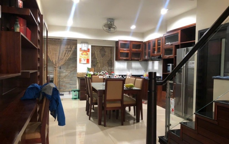 Bán Nhà 3 Tầng + 1 Tum Hẻm Cao Thắng, Phước Long, Nha Trang – Full Nội Thất