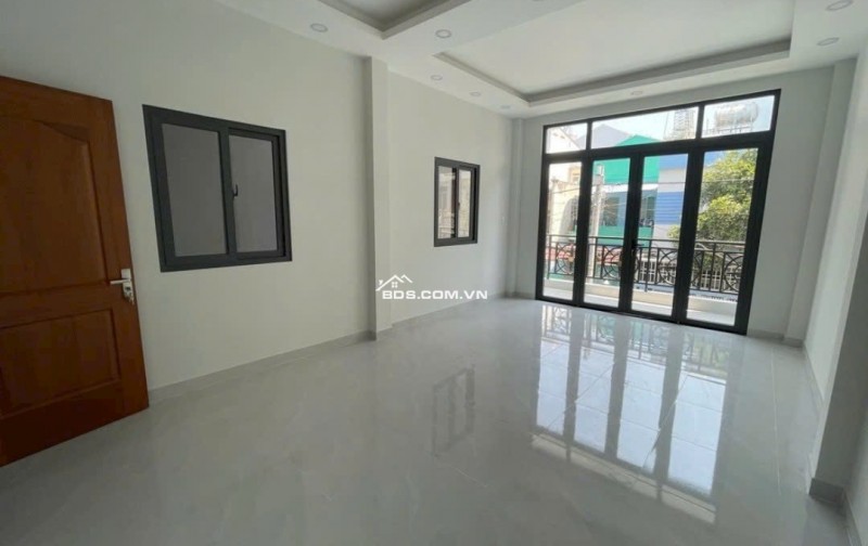 BÁN NHÀ 4 TẦNG, 117M2, ĐƯỜNG XE HƠI TRÁNH, NỞ HẬU TÀI LỘC, CÓ THỂ MỞ THÊM PHÒNG CHO THUÊ, CHỈ 12.7 TỶ