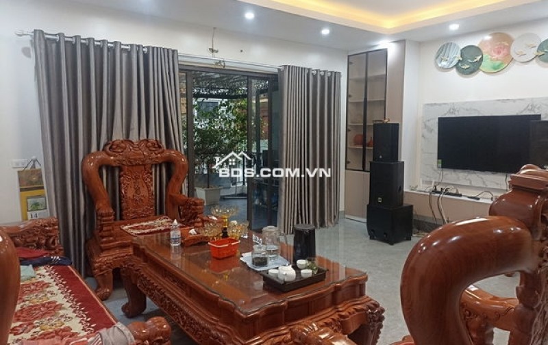 Căn góc 80m2 thang máy, Ô tô Tránh Kinh Doanh hết nấc hơn 13 tỷ