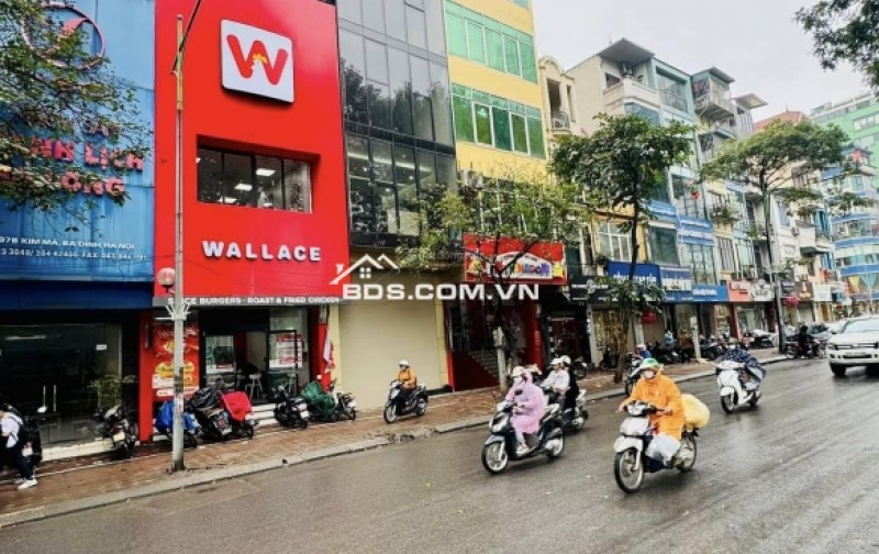 Nhỉnh 200trm2 Bán nhà phố Kim Mã Ba Đình 60m25TMT42m vị trí đắc địa các phố Kim Mã chỉ 5m