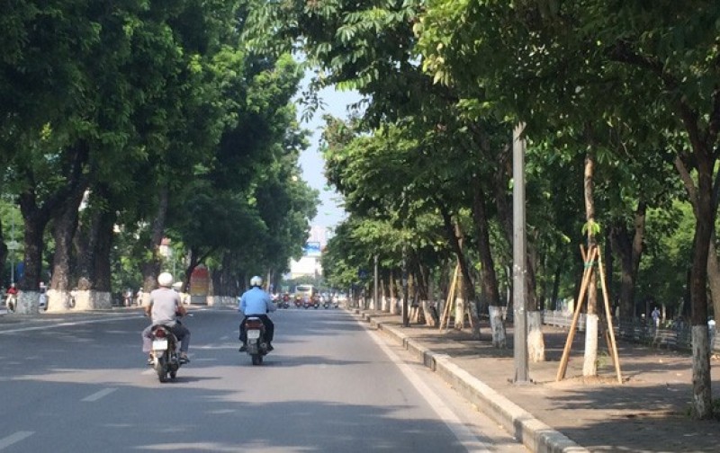 Nhỉnh 200trm2 Bán nhà phố Kim Mã Ba Đình 60m25TMT42m vị trí đắc địa các phố Kim Mã chỉ 5m
