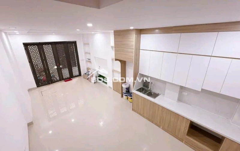 NGHĨA DŨNG -BA ĐÌNH / 6 TẦNG THANG MÁY 40M2 DÂN XÂY MỚI TINH - 8x tỷ