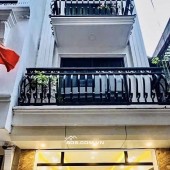 PHÂN LÔ CẦU GIẤY - OTO VÀO NHÀ - KINH DOANH - 50M RA PHỐ - 50M*7T - THANG MÁY - 17.9 TỶ