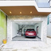 BÁN NHÀ BÁT KHỐI -LONG BIÊN - NHÀ MỚI - LÔ GÓC - NGÕ THÔNG - Ô TÔ 7 CHỖ VÀO NHÀ - GẦN HỒ