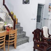 Bán nhà Đường Bến Nghé, Quận 7, 2 tầng, 28,8m2, cách 50m ra đường lớn, nhỉnh 2 tỷ