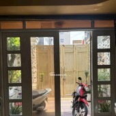 BÁN BIỆT THỰ 10X10M, 4 TẦNG, XE HƠI VÔ NHÀ, CHÍNH CHỦ LÂU ĐỜI XÂY DỰNG KIÊN CỐ, HOÀN CÔNG ĐỦ, SỔ MỚI 2025, GIÁ 14.3 TỶ TL TỐT CHO KHÁCH THIỆN CHÍ