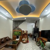BÁN NHÀ ngang 9m hẻm HUỲNH TẤN PHÁT PHÚ MỸ Q7  dòng tiền 170trnăm GIÁ 75 TỶ