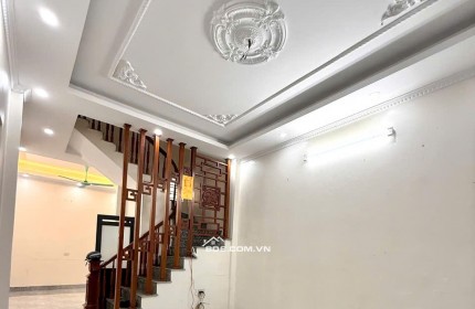 BÁN NHÀ 2.12 TỶ 3 TẦNG 60M2 Ô TÔ CÁCH 10M NGÕ TÔ HIẾN THÀNH