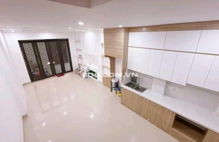 NGHĨA DŨNG -BA ĐÌNH / 6 TẦNG THANG MÁY 40M2 DÂN XÂY MỚI TINH - 8x tỷ