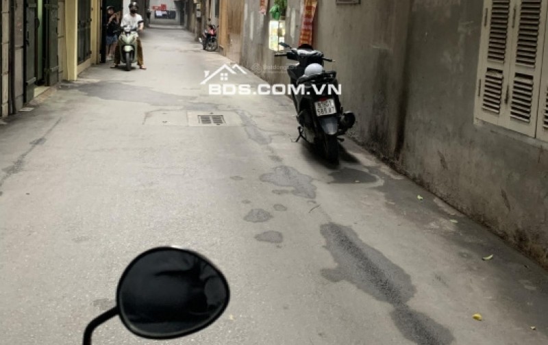 Bán nhà Kiến Hưng ô tô vào nhà 81m2 mặt tiền 4.5m giá chỉ 12 tỷ thoáng vĩnh viễn