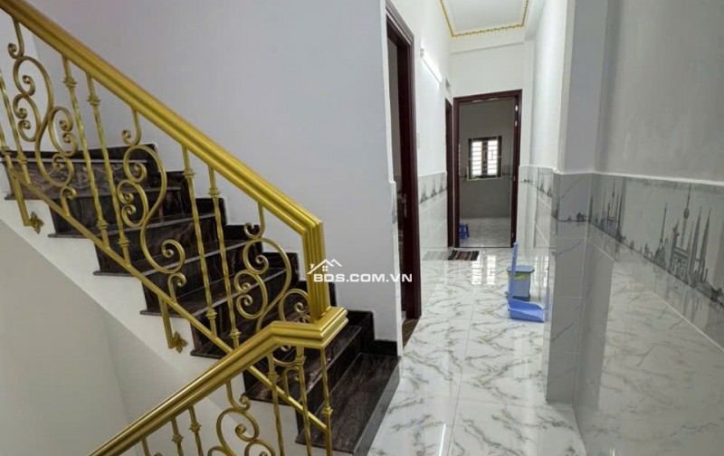 BÁN NHÀ HẺM Ô TÔ THÔNG, MỚI XÂY, VẬT TƯ CAO CẤP , KIỂU TÂN CỔ ĐIỂN 272m² SÀN, 7 tỷ3