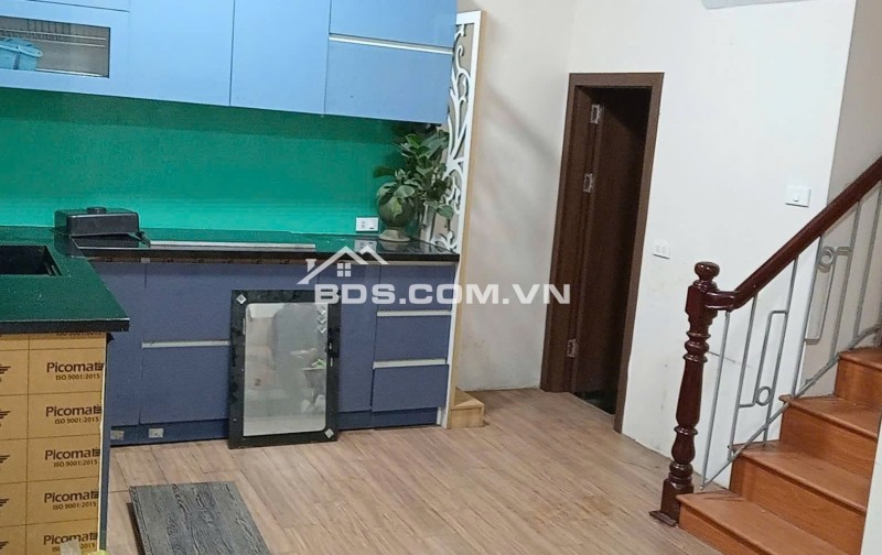 Hiếm ! Nhỉnh 6 Tỷ - Định Công Thượng - Oto - Kinh Doanh - Gần Phố - 33m*4T.