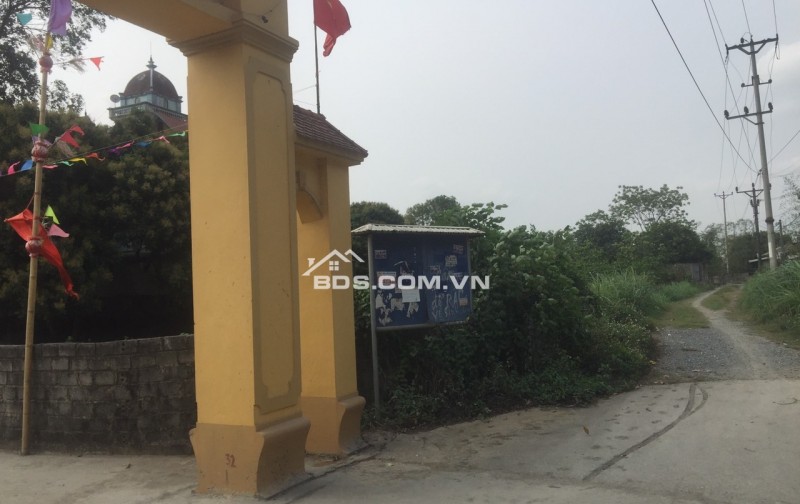 Tôi là Chính chủ bán đất ở tại mặt Đường Hồ Chí Minh, Miếu Môn, Trần Phú, Chương Mỹ, Hà Nội, 889.3 m². Giá chỉ 20 triệu/m²