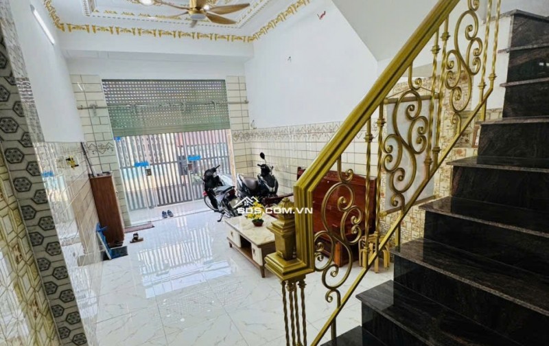 BÁN NHÀ HẺM Ô TÔ THÔNG, MỚI XÂY, VẬT TƯ CAO CẤP , KIỂU TÂN CỔ ĐIỂN 272m² SÀN, 7 tỷ3