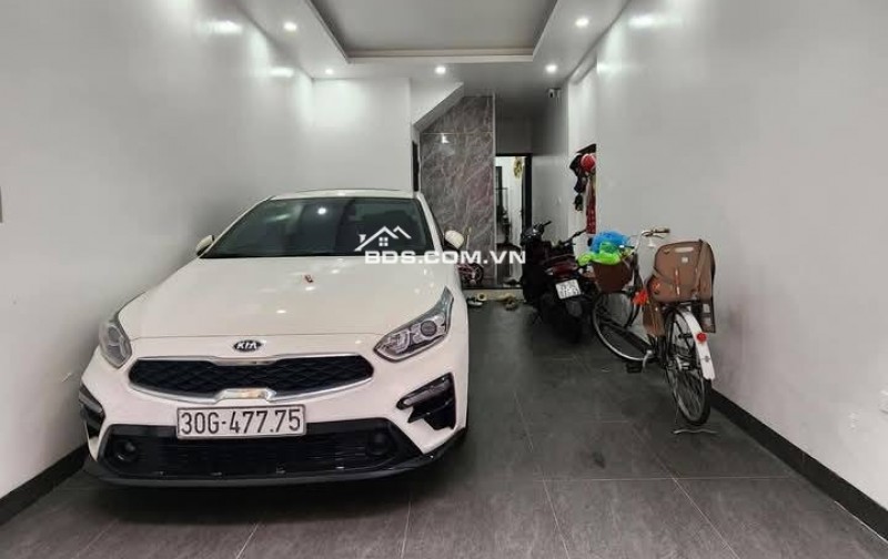 Nhà Đẹp Ô Tô Vào Nhà Yên Lạc, Hai Bà Trưng 57m, 5 tầng, mt 4m, giá 18.8 tỷ.