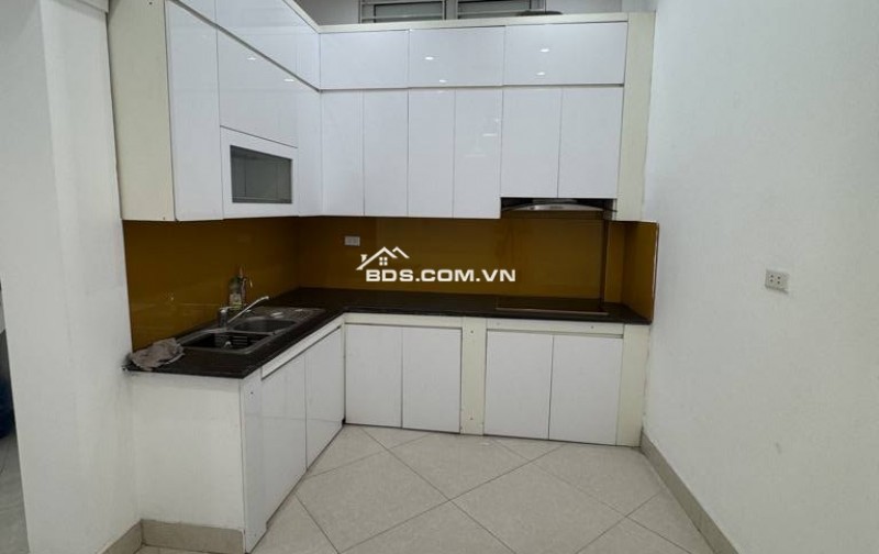 Bán nhà đẹp 48m2 Ngô Gia Tự, Long Biên, Dân xây, Full đồ, 5 tỷ 5