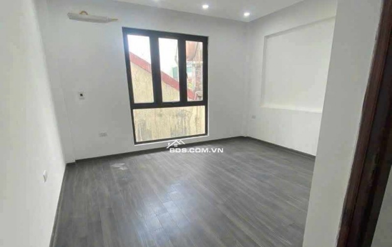 CHỈ HƠN 8 TỶ SỞ HỮU LUÔN NHÀ MỚI QUAN NHÂN - HIẾM - NGÕ NÔNG - DT 32M*6T THANG MÁY