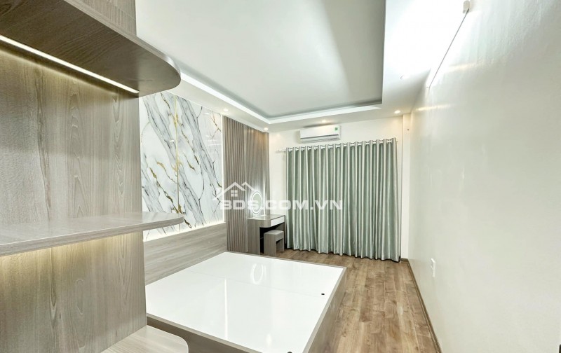THANH TRÌ - NHÀ 5 TẦNG HIỆN ĐẠI, FULL NỘI THẤT, Ô TÔ ĐỖ CỬA