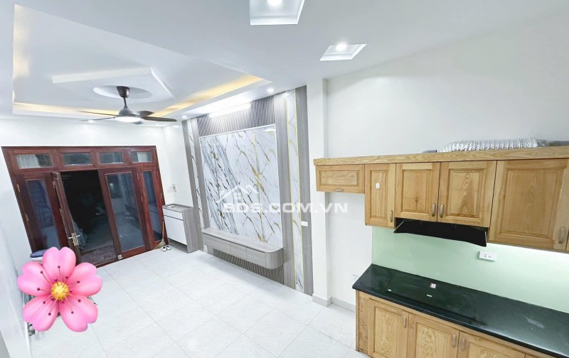 THANH TRÌ - NHÀ 5 TẦNG HIỆN ĐẠI, FULL NỘI THẤT, Ô TÔ ĐỖ CỬA