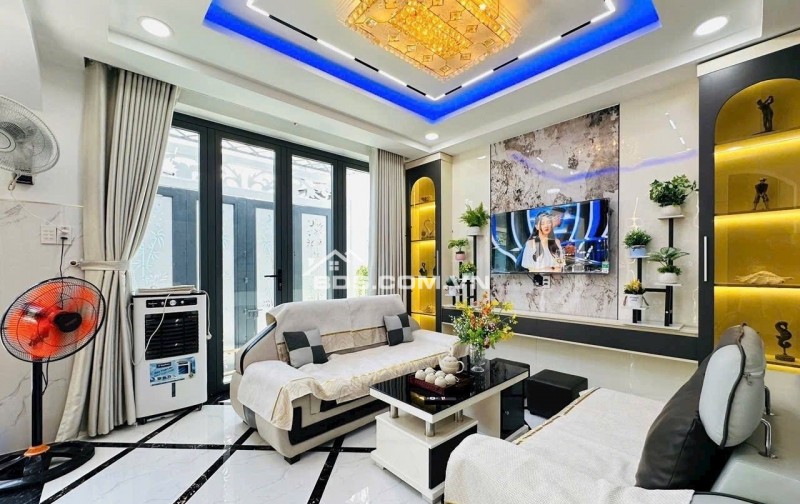BÁN BIỆT THỰ MINI NGANG 8M – 60M2 - FULL NỘI THẤT – CHỈ 7.9 TỶ!
Vị trí cực đẹp – Phạm Văn Chiêu, Gò Vấp