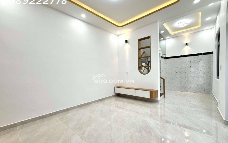 MẶT TIỀN thụt TRẦN QUANG KHẢI- ĐẸP 3 TẦNG - TẶNG NỘI THẤT CƠ BẢN - Ô TÔ TỚI CỬA.