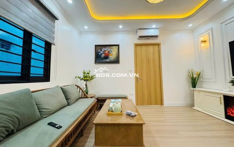 Nhà Đẹp Ở Luôn Minh Khai, Hoàng Mai 45m, 4 tầng, mt 4m, giá 7.9 tỷ.
