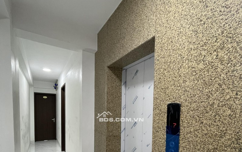 TÒA CCMN 8 TẦNG THANG MÁY - 19 PHÒNG CHO THUÊ - DÒNG TIỀN 100TR/ THÁNG
