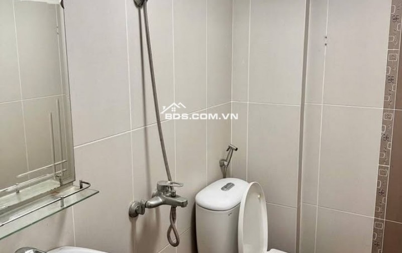 Bán nhà mới trung tâm Ngô Gia Tự, Long Biên, 33m2, Lô góc, Dân xây, Gần ô tô, 4 tỷ 85