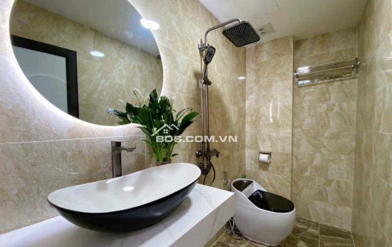 Nhà mới Ngọc Thụy, Long Biên, 38m2 x 4 tầng, Nội thất xịn, Ở ngay, 7 tỷ 35