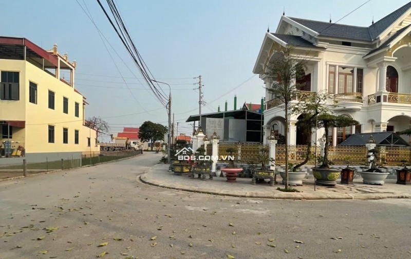 chính chủ cần bán cắt lỗ lấy tiền cho con đi du học