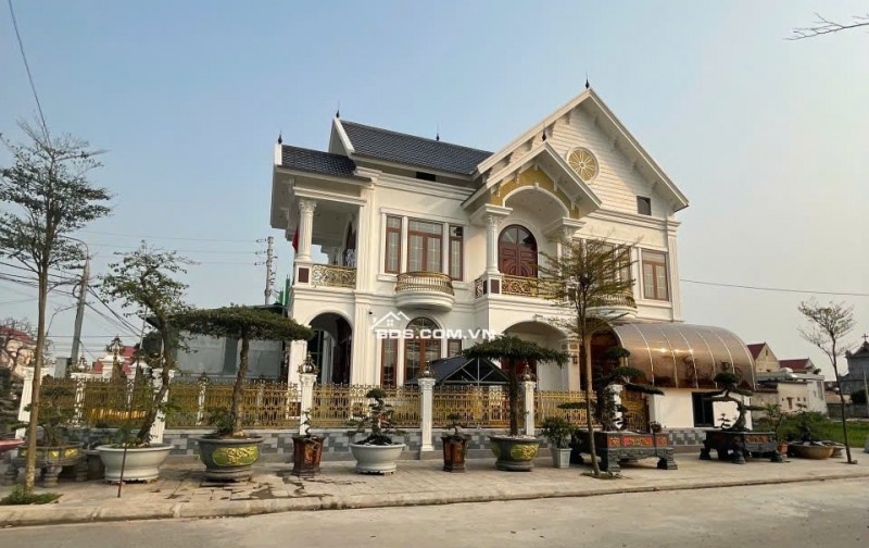 chính chủ cần bán cắt lỗ lấy tiền cho con đi du học