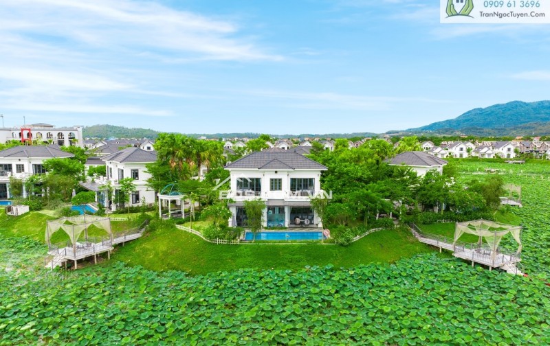 Chính chủ bán biệt thự Vườn Vua Resort 348m2 siêu VIP