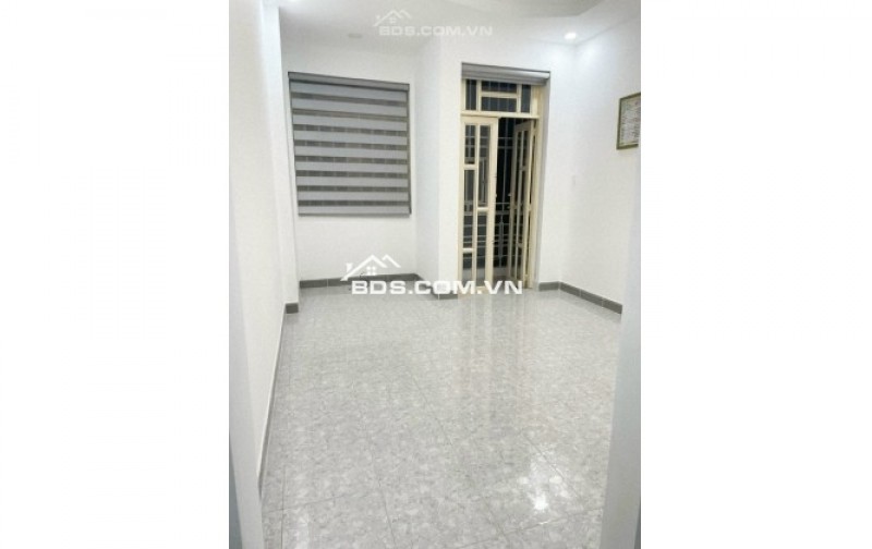 Bán nhà đường Phạm Hữu Lầu phường Phú Mỹ Quận 7, 48m2, 2 lầu chỉ 3.6 tỷ.