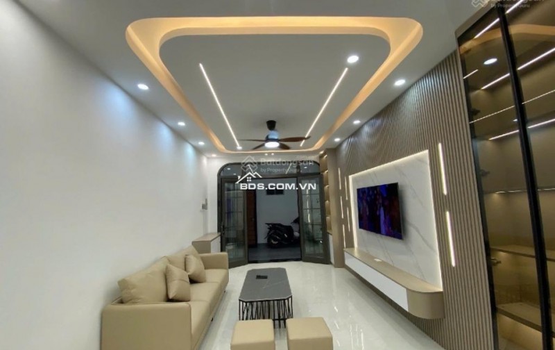 Bán gấp nhà riêng tại Trương Định, 9,3 tỷ, 60m2, 4PN, 4WC, đầy đủ nội thất