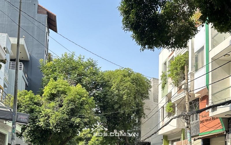 NỞ HẬU TÀI LỘC⭐️ NHÀ 4 TẦNG - DTSD 200m2 - 4PN - NGAY LOTTE MART - KHU CHỢ TÂN QUY - Q7- GIÁ 12.5 tỷ