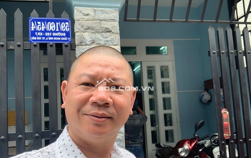 bán nhà mặt tiền đường ung văn khiêm, p25 bình thanh TPhcm.