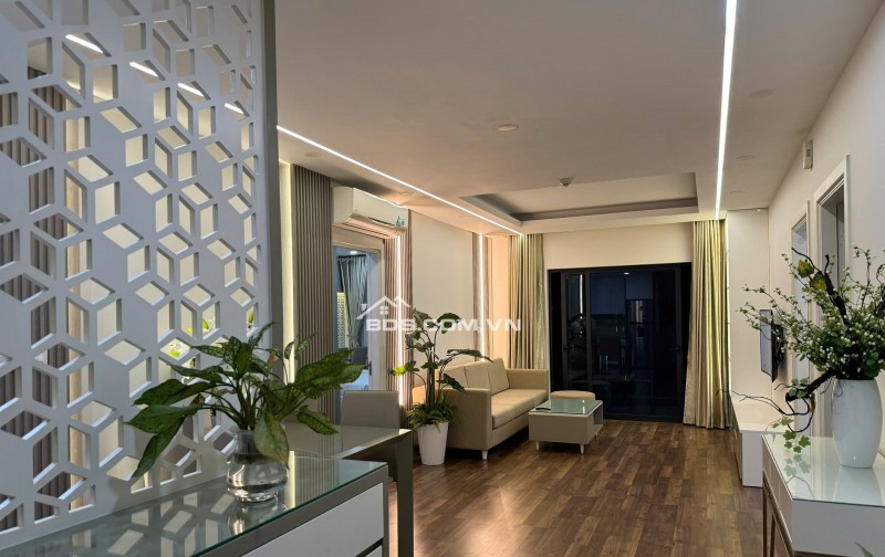 Bán nhanh 135m2 chung cư N4 mặt đường Lê Văn Lương, Thanh Xuân, Hà Nội
