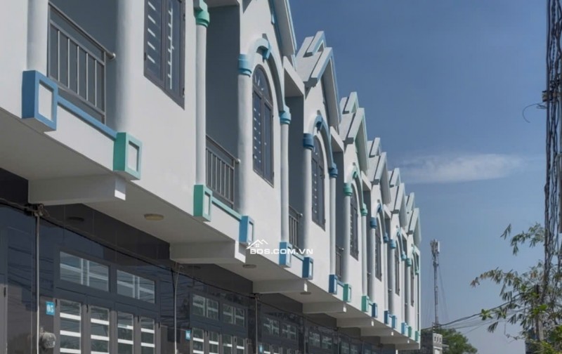 Bán nhà phố liền kề - Nhà mới xây chỉ 650 Triệu dọn vào ở ngay