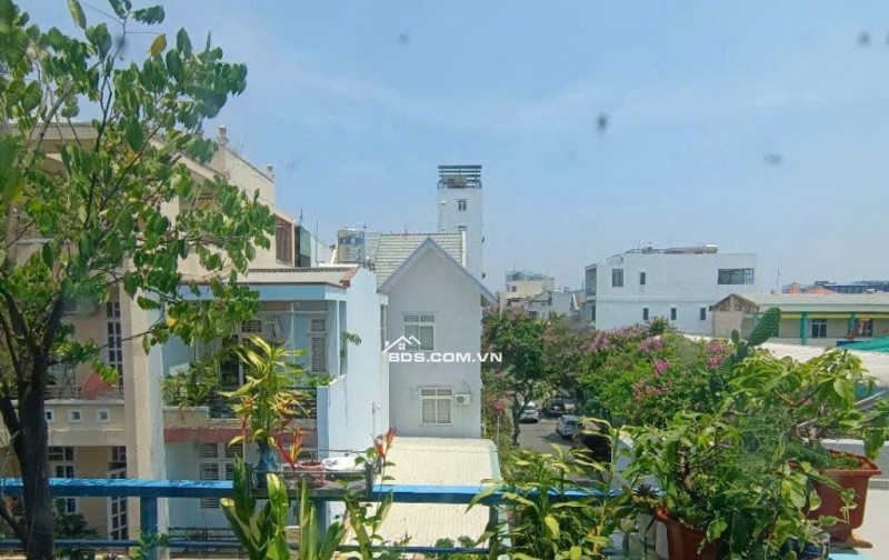 BÁN NHÀ MẶT PHỐ QUẬN 7 - VỊ TRÍ VÀNG - 6.9 TỶ - 4 TẦNG, 4 PN, SỔ HỒNG