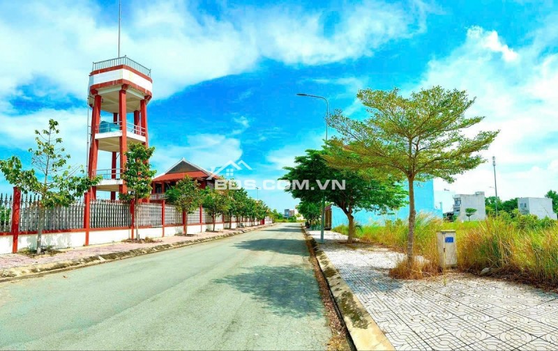 Bán gấp lô đất thổ 5x21m KDC Tân Đô giá 1 tỉ 815tr