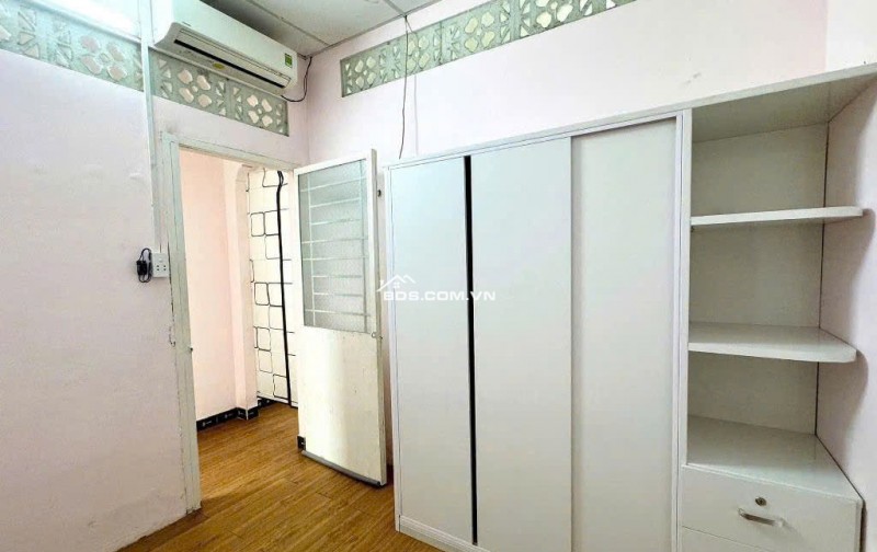 Gấp lắm rồi. Bán căn nhà ngay trung tâm xã Tân Thông Hội - Củ Chi, 102m2, chỉ 610 Triệu