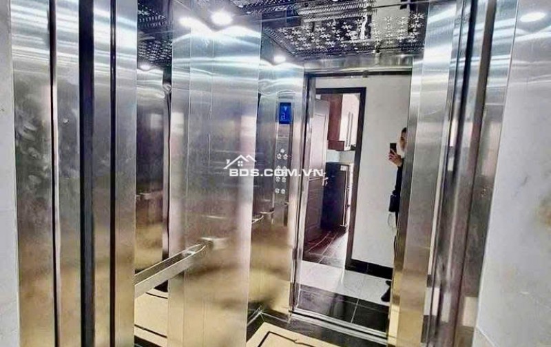 Bán Nhà Hoàng Văn Thái Thanh Xuân, Thang Máy, Ô tô đỗ Cổng, Ngõ Thông 5 tầng 35m2 7.48 tỷ