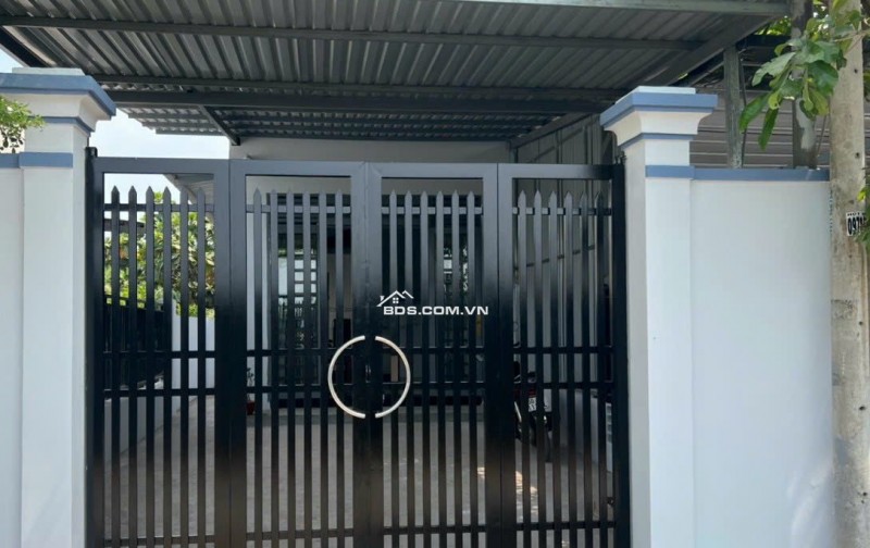 NHÀ cấp 4 sổ riêng, 101m2 Đường TL8 ,Tân An Hội, bán 660 triệu