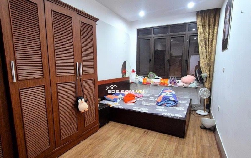 BÁN NHÀ KHƯƠNG HẠ - NGÕ RỘNG 3 GÁC TRÁNH - DT 55m2 GIÁ HƠN 8 TỶ