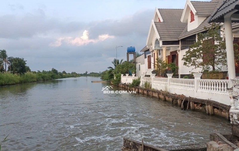 Chính chủ cần bán 35 công vuông ,thổ cư nhà ở 300m2 tại Quách Phẩm Bắc , Đầm Dơi, Cà Mau
