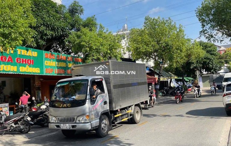 BÁN NHÀ TRỌ  MẶT TIỀN KINH DOANH -5 TẦNG - ĐƯỜNG  QUÁN TRE, TRUNG MỸ TÂY, Q12 - SÁT GÒ VẤP, TÂN BÌNH, HÓC MÔN - 8,9 TỶ