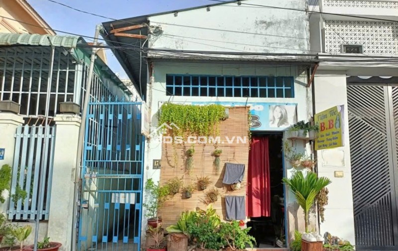 CẦN BÁN DÃY NHÀ TRỌ ĐƯỜNG LÊ VĂN BÌ